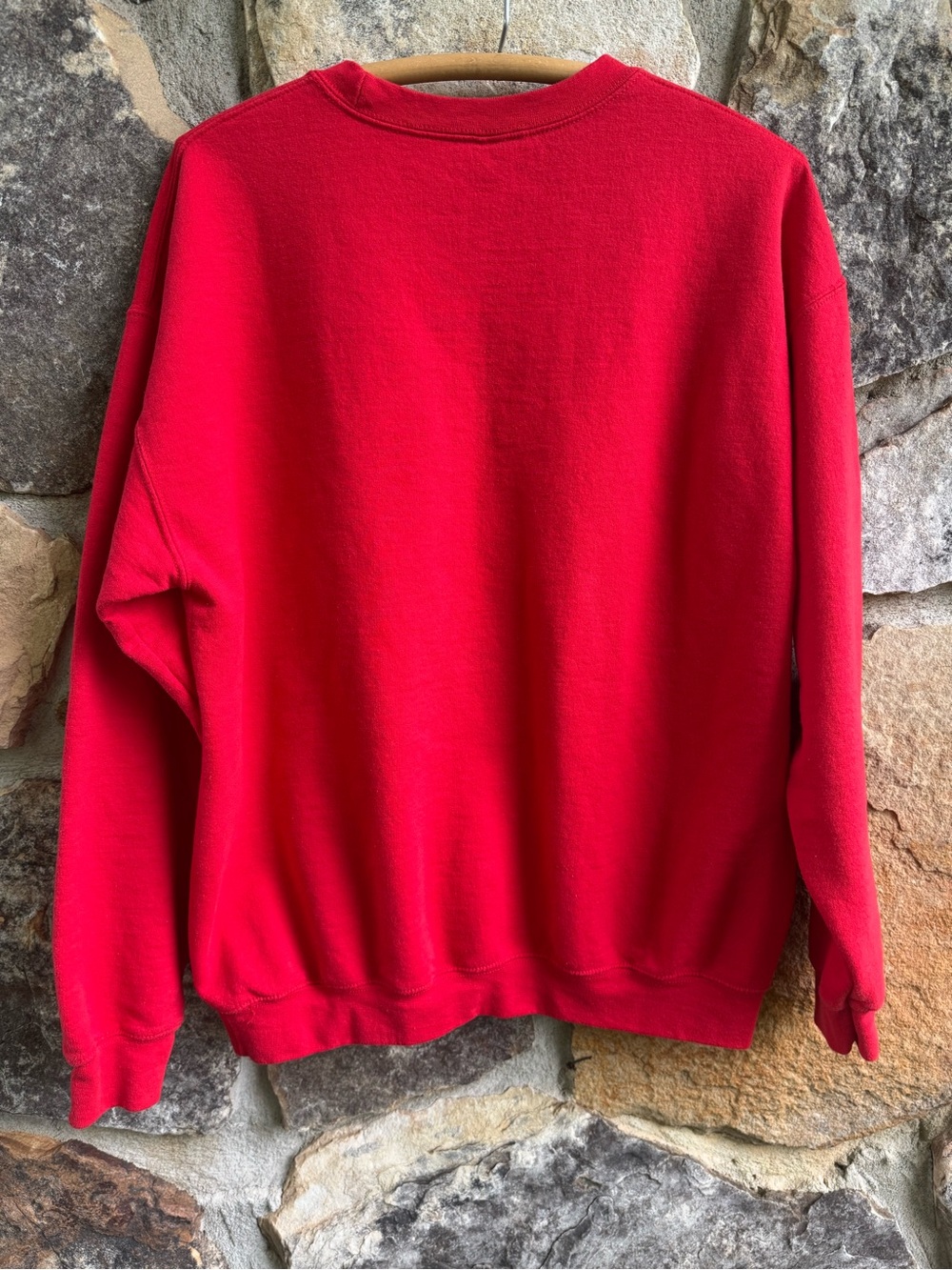 Coca-Cola Red Crewneck Sweatshirt with Polar Bear Graphic Medium Oversized - Picture 6 of 9